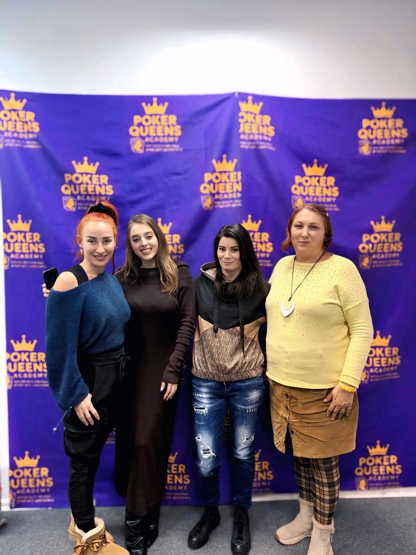 Poker Queens Academy - Галерия снимка 6